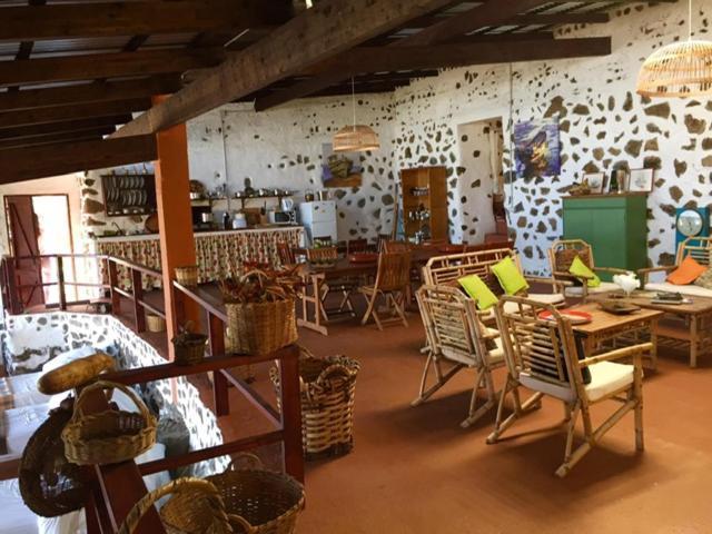 Dragos Del Mar , Espacio Natural Ла Оротава Екстериор снимка